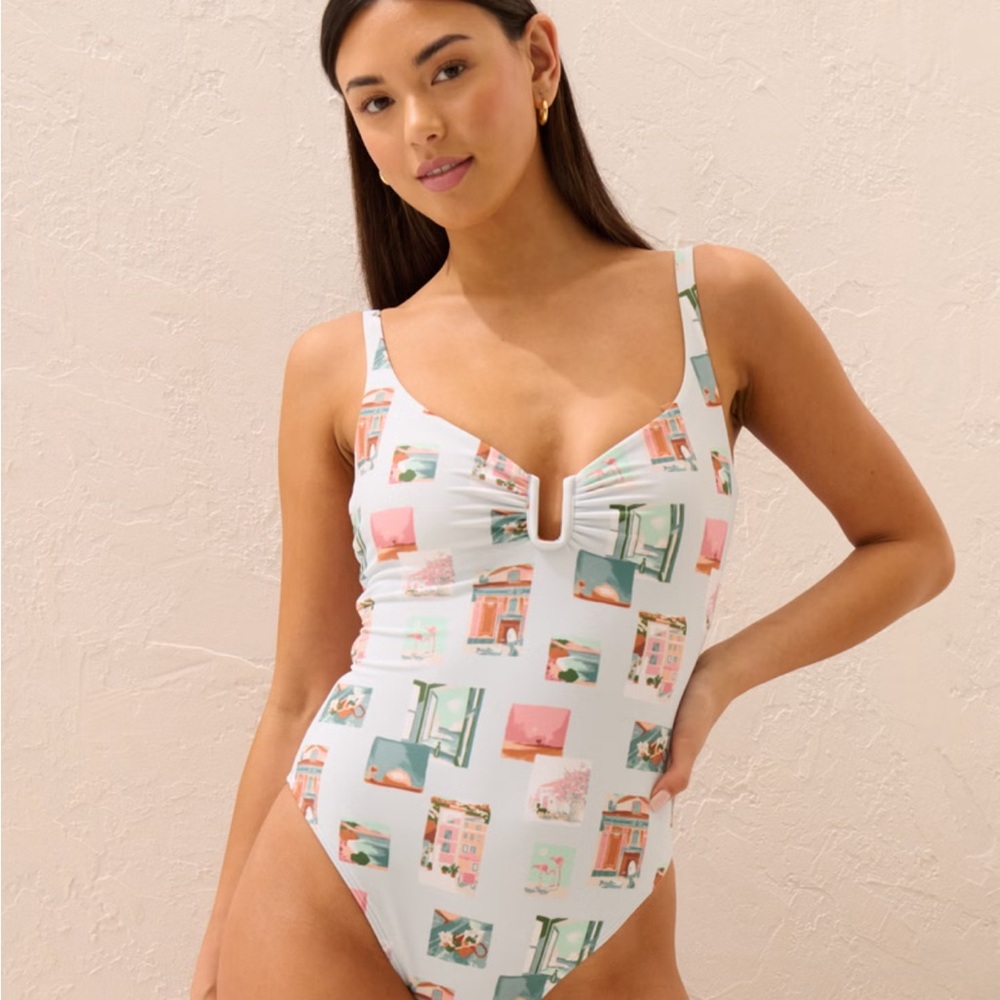 NWT Abercrombie & Fitch U-Wire One Piece Swimsuit